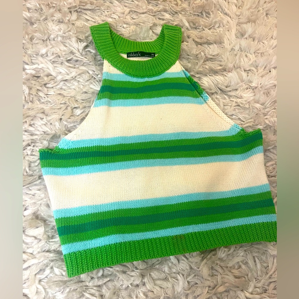 Forever, 21 halter tank top size small